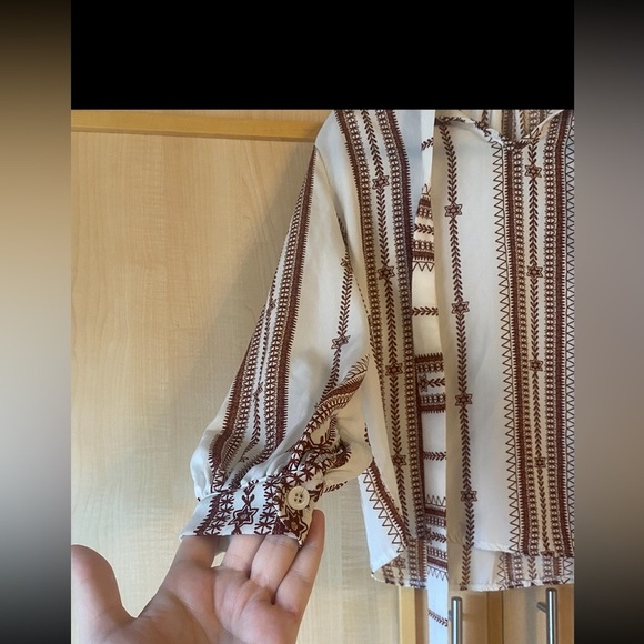 Lawyer Closet Boho Peasant Tie-Neck Blouse Size Large - Picture 2 of 5